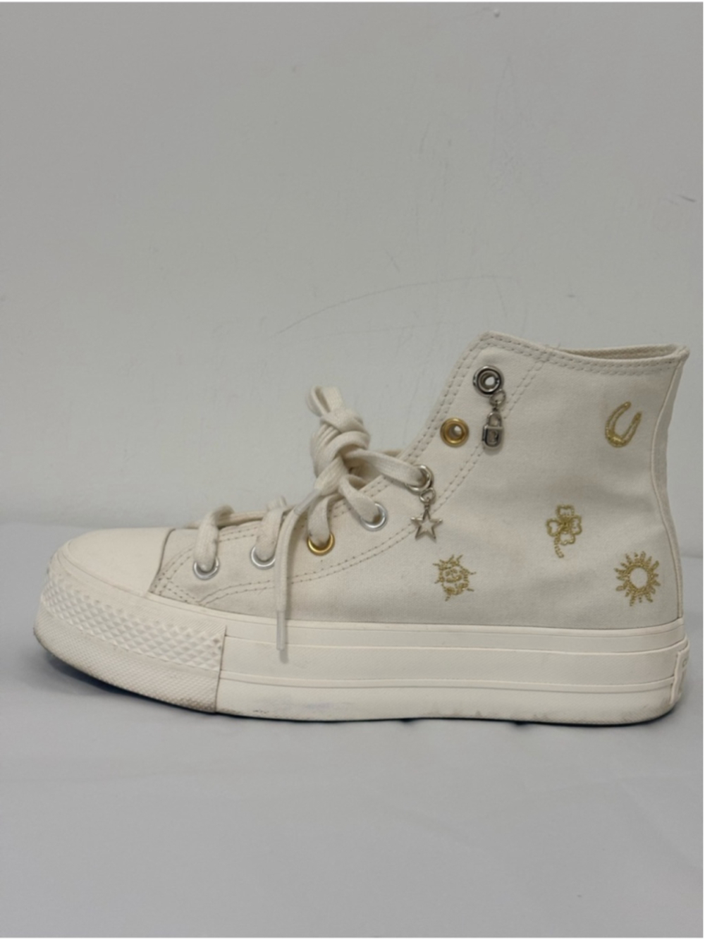Converse Chuck Taylor All Star Lift Platform Luck Charms Hi Sneakers Sz 8 EUC - Picture 14 of 14